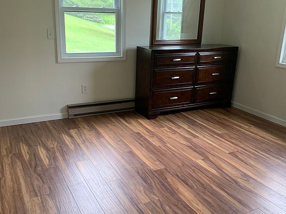5th image of 629 Nelson Rd