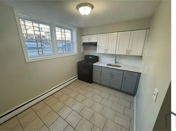 48 Carteret St APT 1, Newark, NJ 07104
