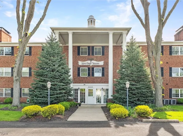 2885 Pease Dr APT 103, Rocky River, OH 44116