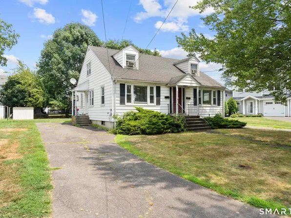 214 Country Rd, Fairfield, CT 06824