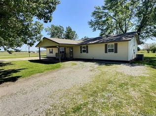 7592 E Oologah Rd, Oologah, OK 74053
