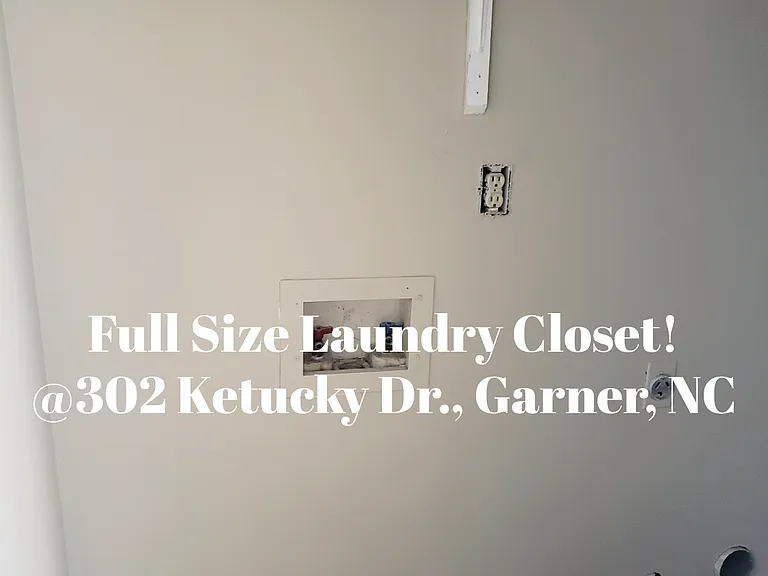 302 Kentucky Dr — Photo 9