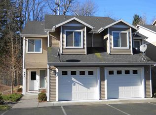 945 NE Forest Ln, Cascade Locks, OR 97014