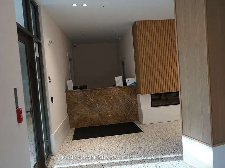 385 Arctic Red Dr #117 — Photo 6