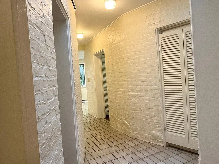 18 E Hamilton St #1 — Photo 8