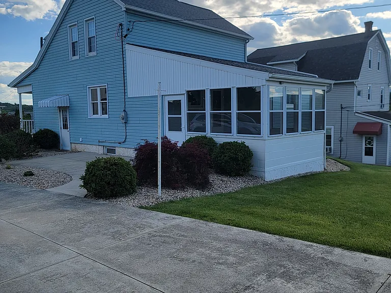 515 Bellview St — Photo 3