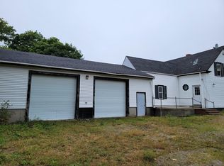 22 Shackford St, Eastport, ME 04631