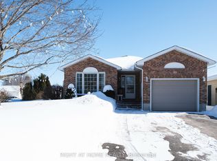 23 Fairview Cres, Arnprior, ON K7S 3V7