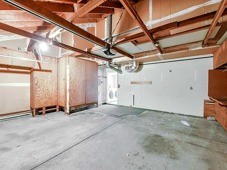 6429 McAbee Rd — Photo 29