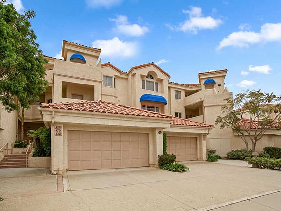 3rd image of 4226 Harbour Island Ln