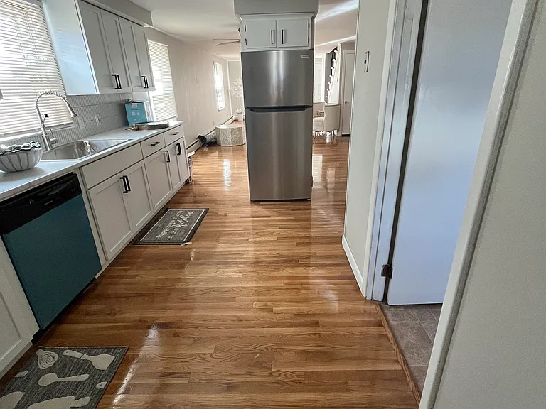 380 Woodhaven Rd — Photo 6