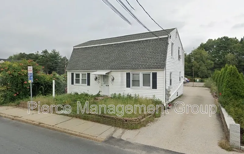 285 W Hollis St #203