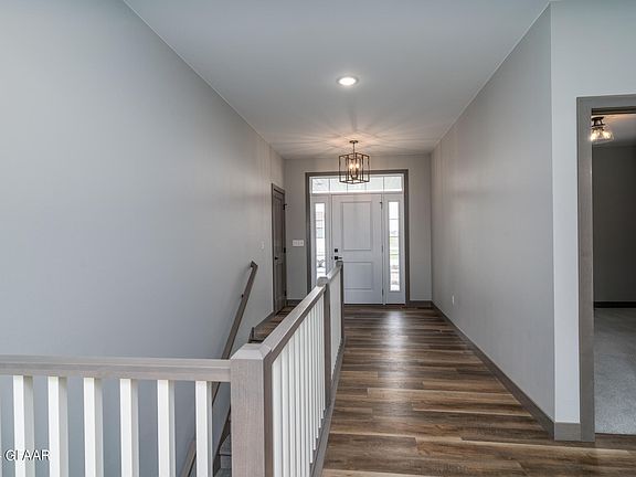 2nd image of 6066 W Prairiewood Dr