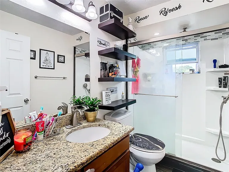1203 Mandarin Dr — Photo 26