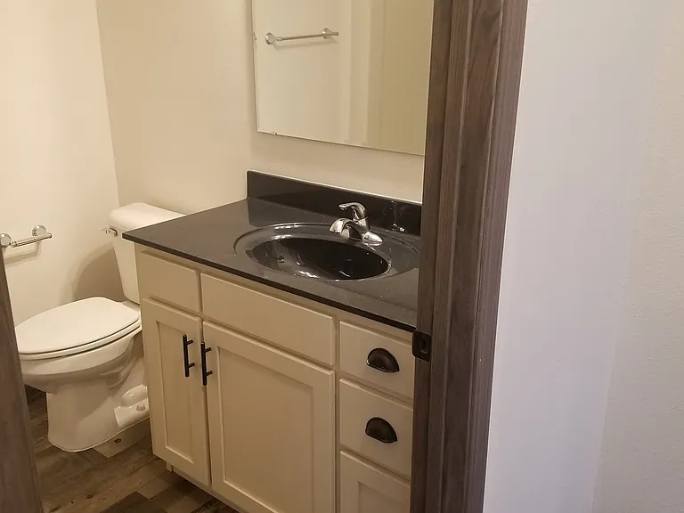 1048 Dayton Ave #1046 — Photo 10