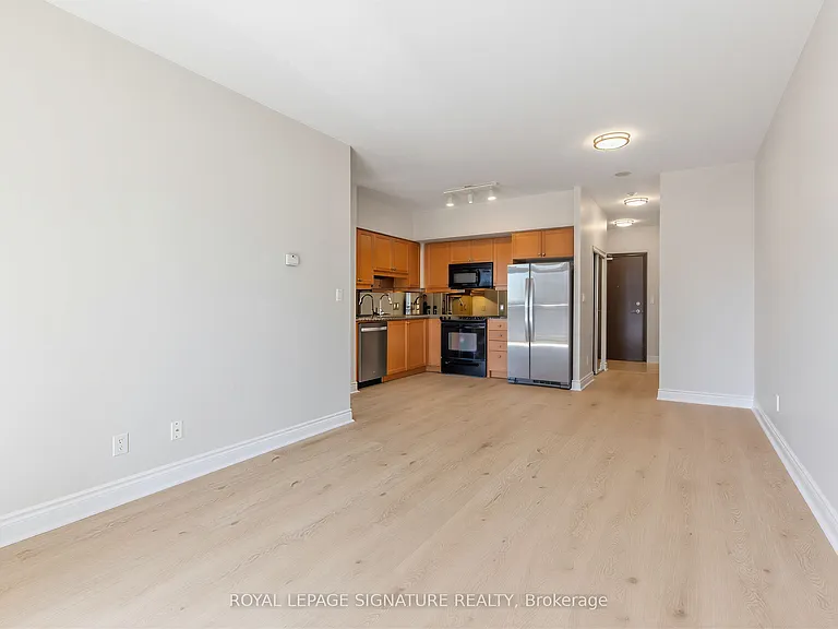 1105 Leslie St #1408 — Photo 6