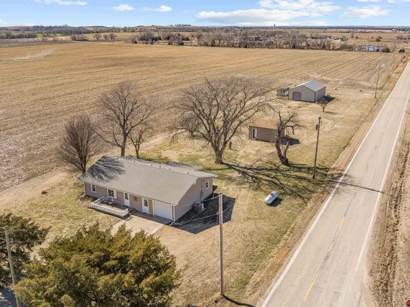 1808 S Lightville Rd, Salina, KS 67401