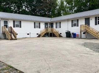 1000 Trinity St APT D, Thomasville, NC 27360