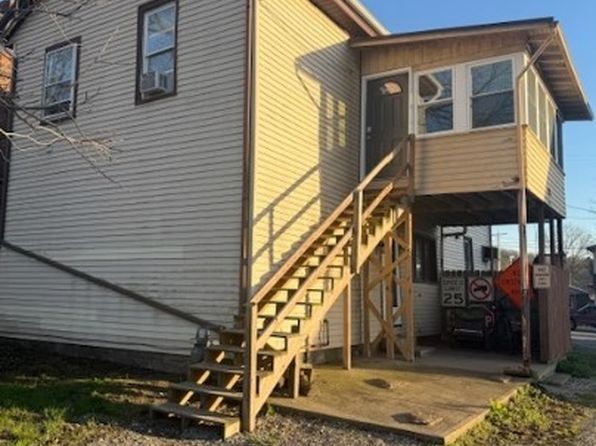107 W Main St #B