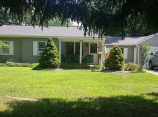 1154 Proctor Rd, Akron, OH 44306