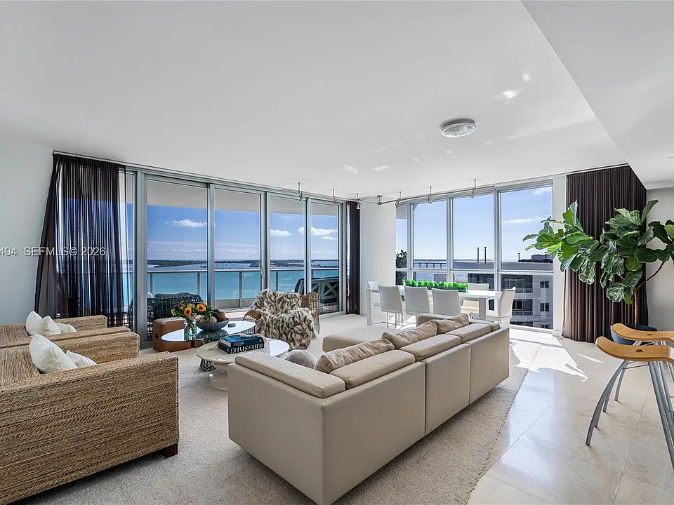 1331 Brickell Bay Dr #1611