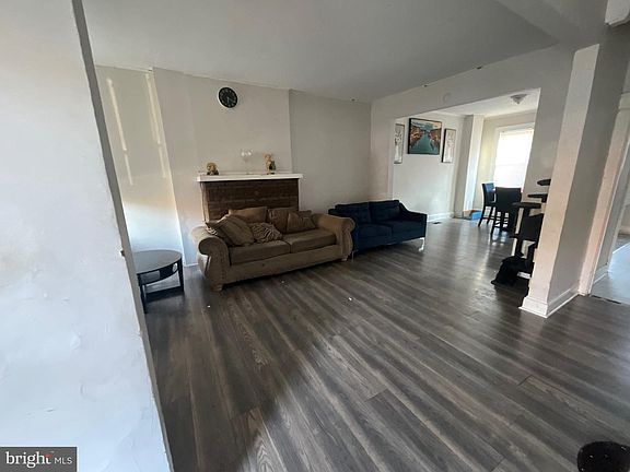 3rd image of 1723 E 25th St