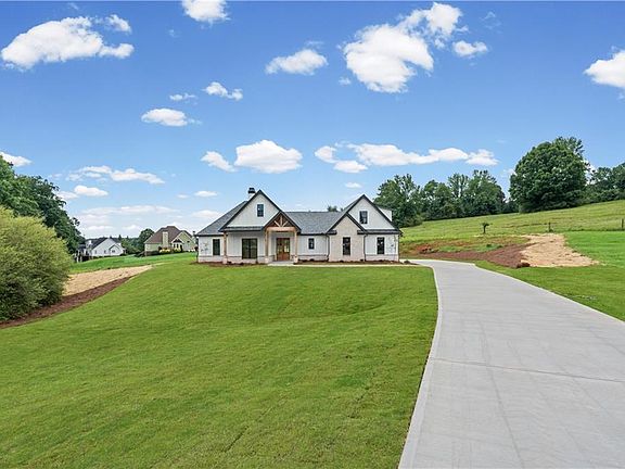 4th image of 5812 Claybrook Ct