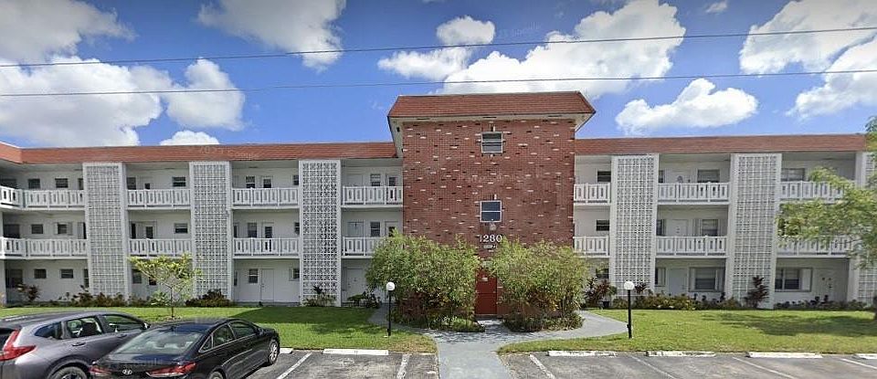 1st image of 1280 NW 43rd Avenue #303