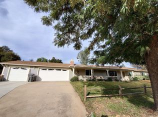 18334 Old Carousel Ranch Rd, Ramona, CA 92065