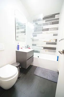 Rented by Manhattan Management LLC | media 9