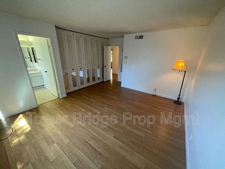 9400 Appalachian Dr — Photo 30