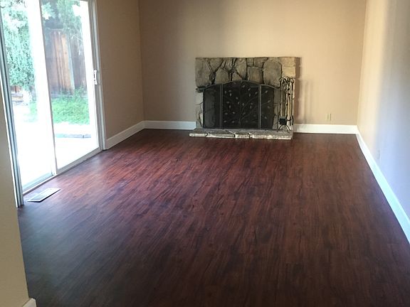 4th image of 1643 Kennedy Dr