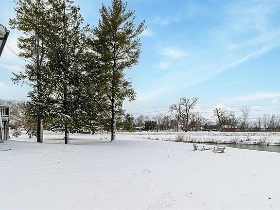 5th image of 1025 Olive Ct