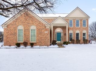 6124 Vixen Ct, Canton, MI 48187