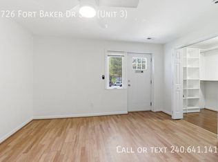 2726 Fort Baker Dr SE #3, Washington, DC 20020