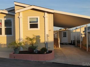 62 Hummingbird Ln, Oceanside, CA 92057
