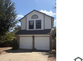 1409 E Logan St, Round Rock, TX 78664