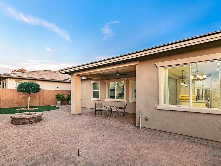 9216 W White Feather Ln — Photo 35