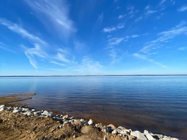 2392 Queens Rd #22, Many, LA 71449