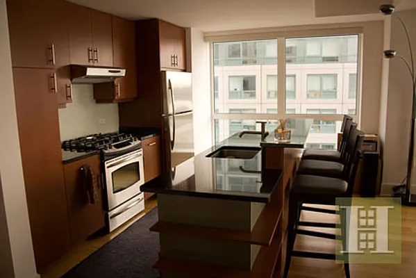 Rented by Halstead Real Estate | media 11