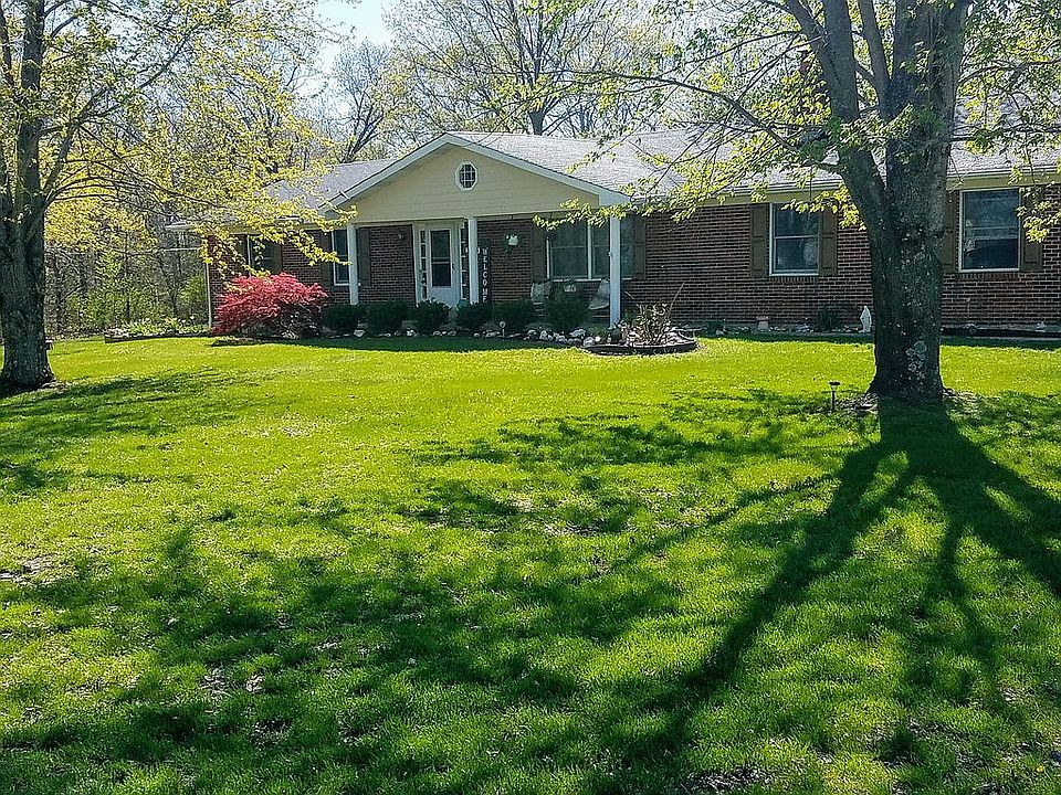 2nd image of 30115 Gerard Dr