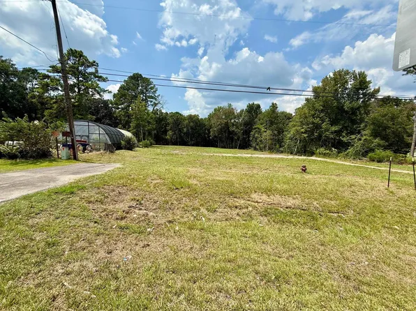 1017 N Main St, Lumberton, TX 77657