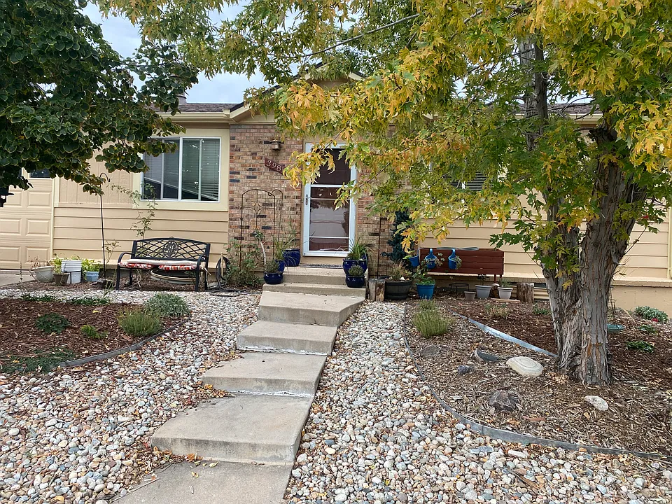 3981 S Uravan St