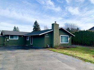 25916 11th Ave S, Des Moines, WA 98198