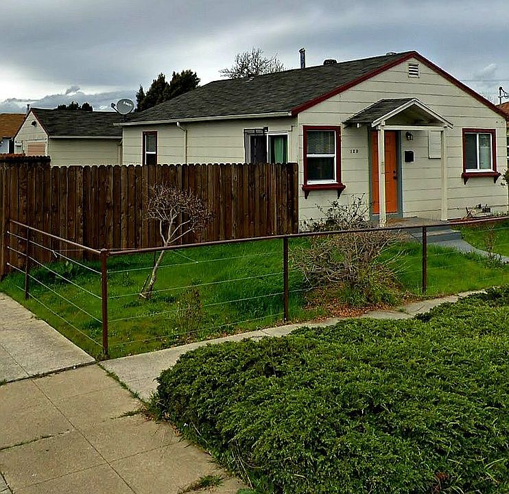 1st image of 129 S 41st St