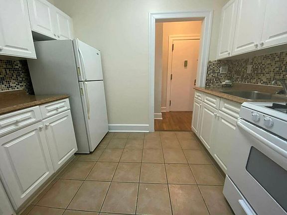 2nd image of 35-25 34th St #B334