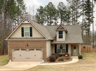 544 Deadwood Trl, Locust Grove, GA 30248