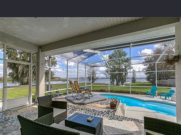 2nd image of 817 Arietta Dr
