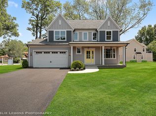 3S331 4th St, Warrenville, IL 60555