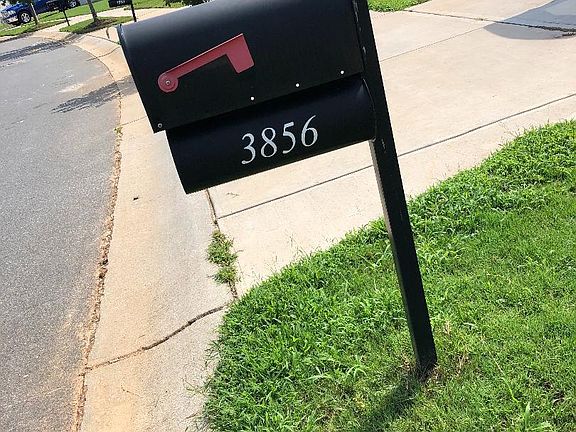 3rd image of 3856 Schenley Ave